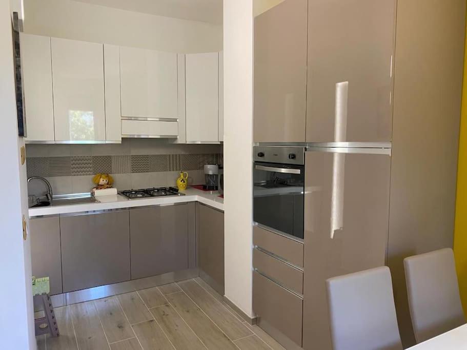 Casa Mare Apartment Ливорно Екстериор снимка
