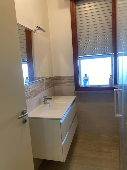 Casa Mare Apartment Ливорно Екстериор снимка